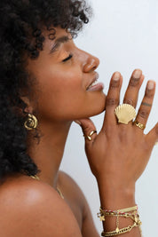 Shell Statement Ring Goud