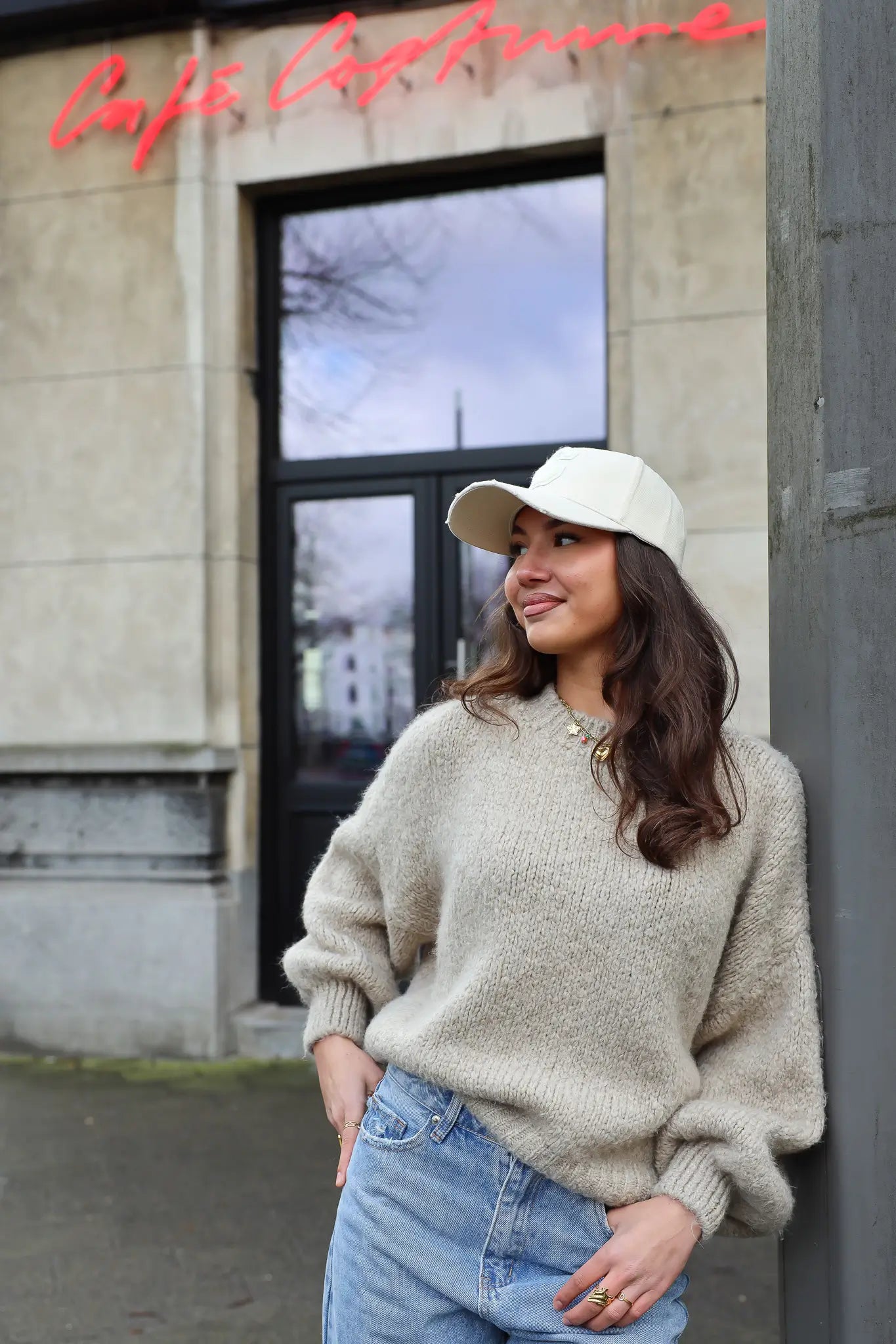 Oversized Liva Trui Beige